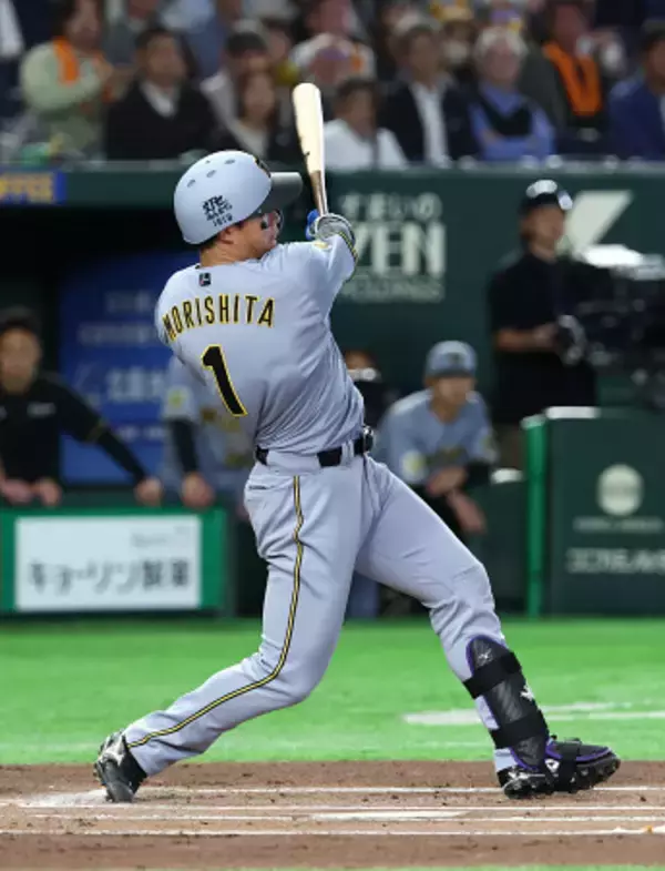 森下の先制適時打　プロ野球