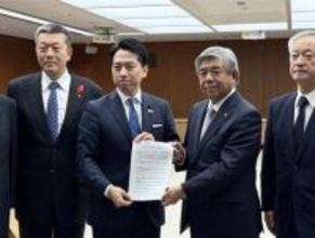 全国町村会、小泉防衛相にクマ対策要望