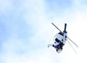 決勝１回目の冨高　五輪