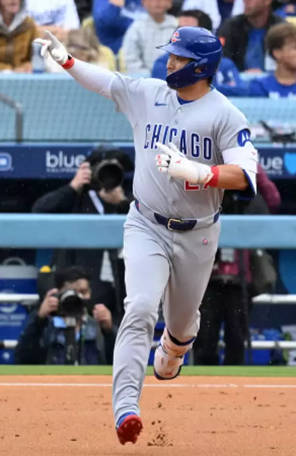 ソロ本塁打を放った鈴木　大リーグ