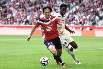 上田のプレー　サッカー