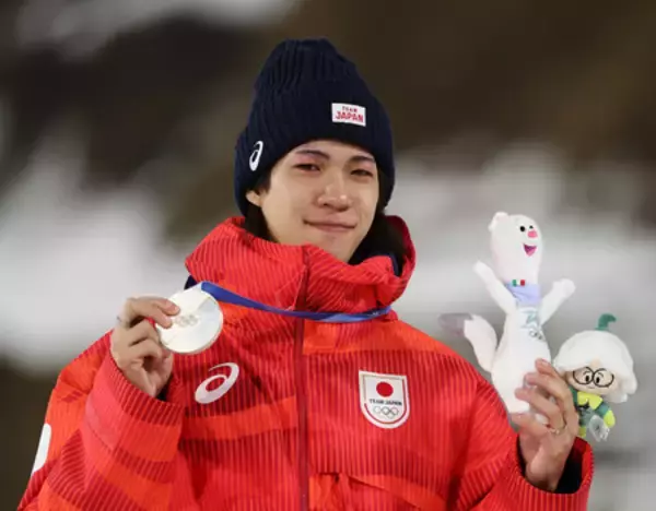 二階堂蓮が銀＝小林陵侑６位、プレブツがＶ―ジャンプ男子〔ミラノ・コルティナ五輪〕