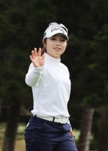 佐久間朱莉「わくわくする」＝５日にシーズン開幕―ダイキン女子ゴルフ