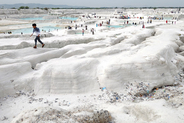 インドに現れた雪原？