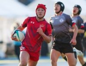 トライを決める高梨　高校ラグビー