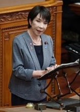 参院代表質問スタート