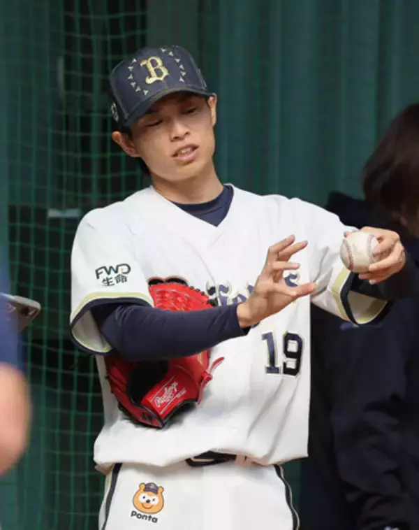 オリックスの山岡、衰えぬ探究心＝プロ野球