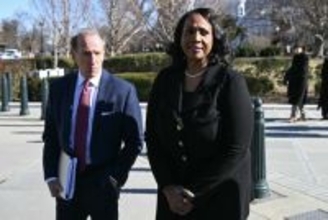 米最高裁判事から懐疑的見方