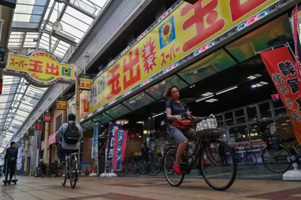「スーパー玉出」運営会社元役員ら逮捕＝３９００万円特別背任容疑―大阪府警