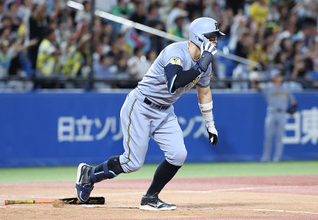 佐藤のソロ　プロ野球