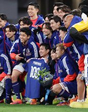 笑顔の森保監督　サッカー