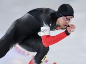 滑走する寧忠岩　五輪