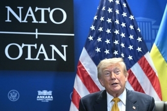 トランプ氏、強硬姿勢から一転 ＮＡＴＯとの結束「素晴らしい」と称賛