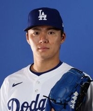 ドジャース山本は受賞ならず＝スキーンズ、スクバルに栄誉―米大リーグ、サイ・ヤング賞