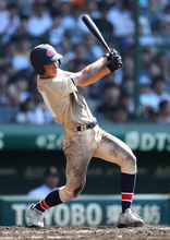 高磯の２点三塁打　高校野球