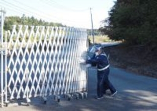 特定帰還区域へのバリケード開放