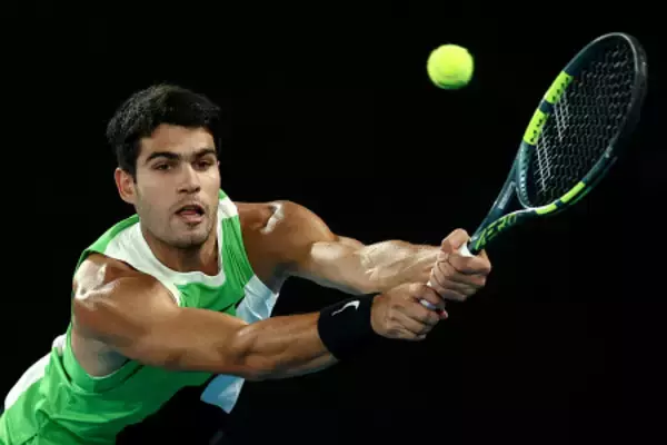 アルカラスが初優勝　全豪テニス