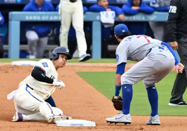 二盗を決める大谷　大リーグ