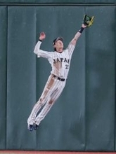 周東の好捕　野球