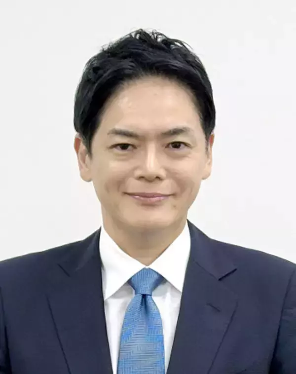 横浜市長、辞職へ