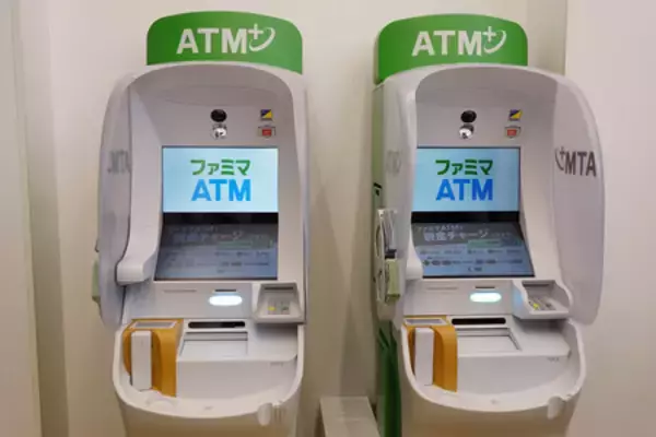 ファミマにセブン銀ＡＴＭ＝サービス開始、銀行口座開設も