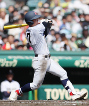 江坂の適時打　高校野球