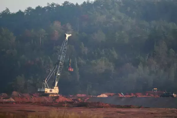 レアアース「脱中国」に試練＝調達分散には時間―政府