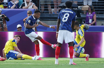 攻撃陣またも輝く＝フランス、３発快勝―Ｗ杯サッカー