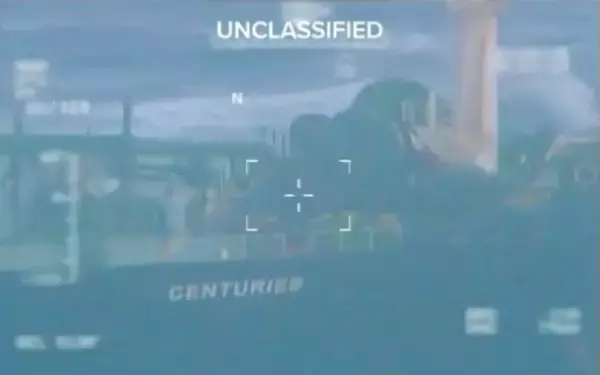 米国が３隻目の石油タンカーを「追跡中」、米当局者