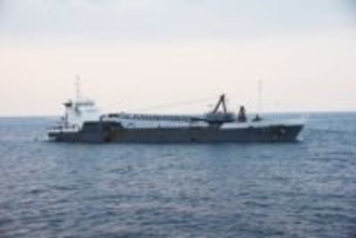 貨物船と漁船衝突＝４人が意識不明―青森