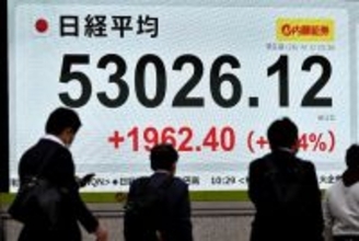 東京株、２０００円超上昇