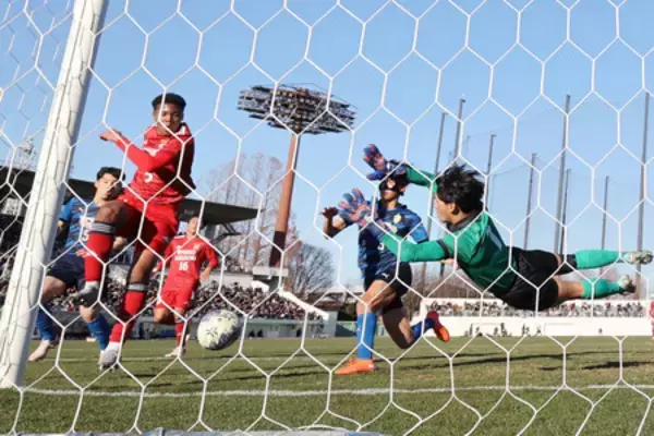 流通経大柏のメンディー、攻守に貢献＝年代別日本代表のＤＦ―高校サッカー