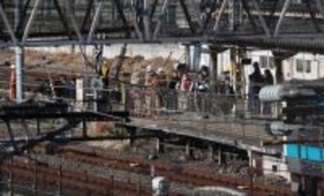 山手線、全線で運転見合わせ