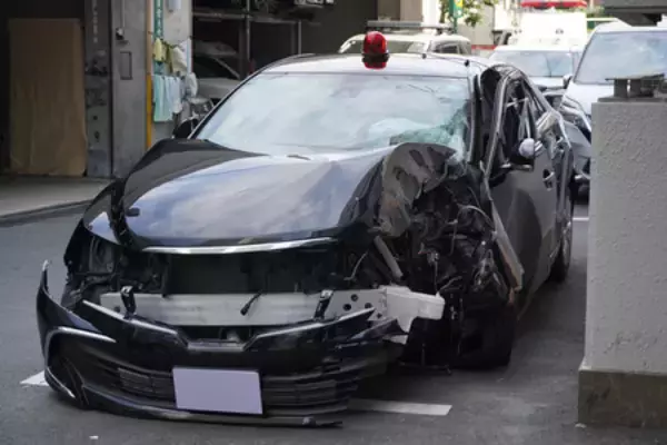 偽の覆面パトカーで飲酒運転か＝危険運転致傷容疑で男逮捕―事故起こし発覚・警視庁