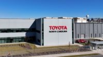 米に１．５兆円追加投資