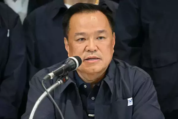 アヌティン首相が勝利宣言