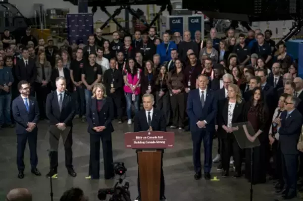 カナダ、５６兆円超の防衛戦略 米依存縮小へ