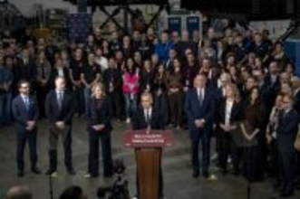 カナダ、５６兆円超の防衛戦略 米依存縮小へ