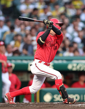 広島、三回に猛攻＝先発森の安打を火種に―プロ野球