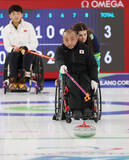 「ストーンを放つ中島」の画像1