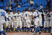 国学院大、優勝に王手＝東都大学野球