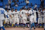 国学院大、優勝に王手＝東都大学野球