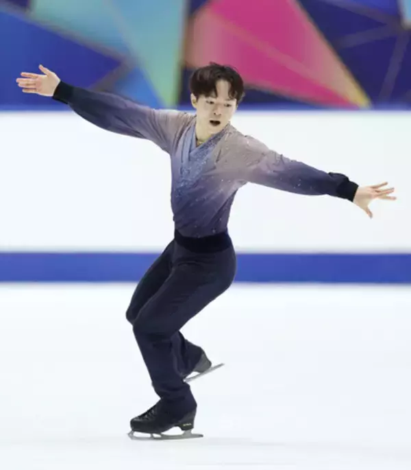 鍵山、落ち着いて挽回＝ライバルが発奮材料に―ＮＨＫ杯フィギュア