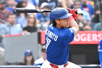 岡本、村上は１安打＝ドジャース８連勝で止まる―米大リーグ