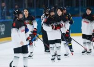 肩を落とす日本　五輪