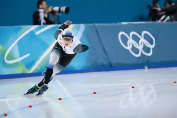 森重、さばさばと＝スピードスケート〔ミラノ・コルティナ五輪〕