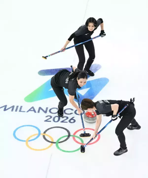 スイープする近江谷ら　五輪