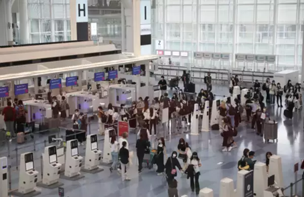 旅客税、１日に引き上げ＝出国時に３０００円徴収