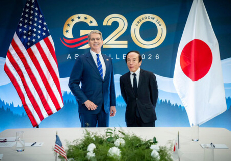 日本、政策転換を＝円安是正へ「断固たる措置」―米財務長官