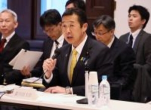 政府、アイヌ新法改正見送り